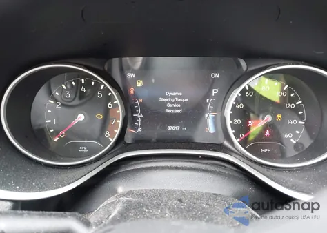 2018 Jeep Compass Limited 4X4 from USA, damaged, VIN 3C4NJDCB1JT398279